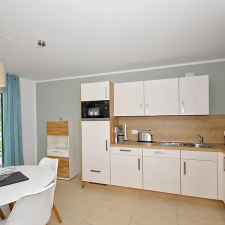 Daire Strandresort Rex Rugia Ferienwohnung 11-4 Mit Sauna- Und Schwimmbadnutzung Im Ahoi Sellin